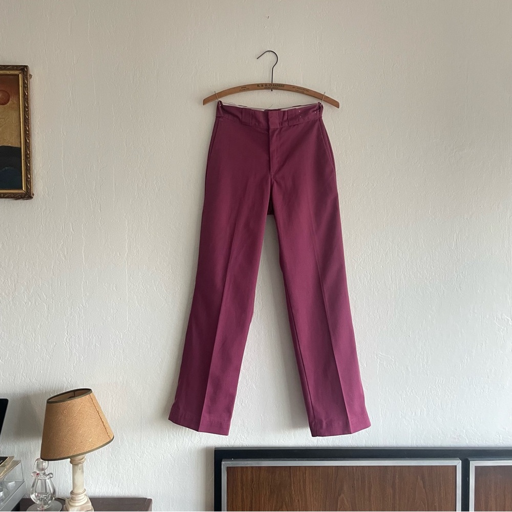 Dickies 70s Vintage Chinos Fuschia Berry Pink 26